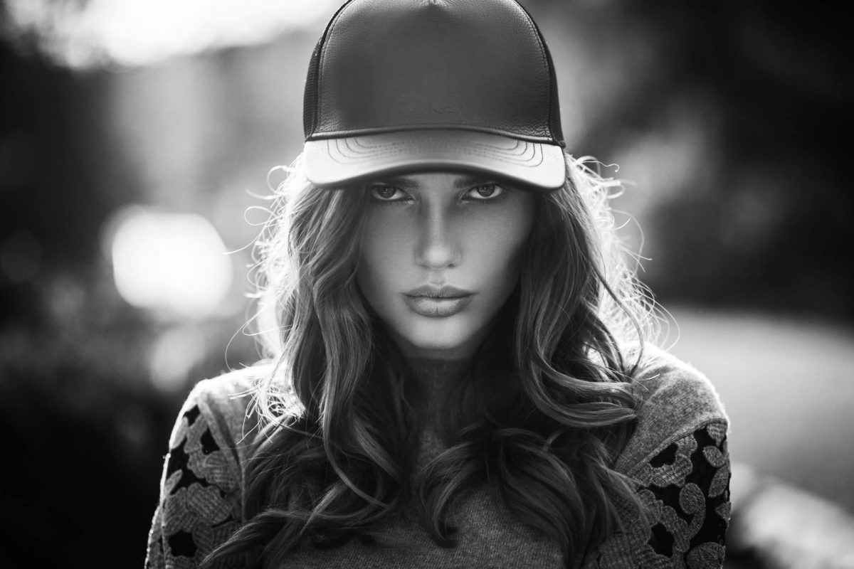 Casquette pour femme scaled